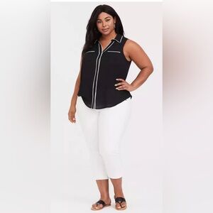 Torrid Madison Georgette Button-Down Sleeveless Shirt Sz 0 Pre-owned Good